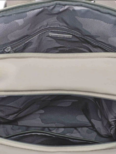 bfa779fb-48e2-48c6-9a59-fb9fa4bab525-Max-Origin